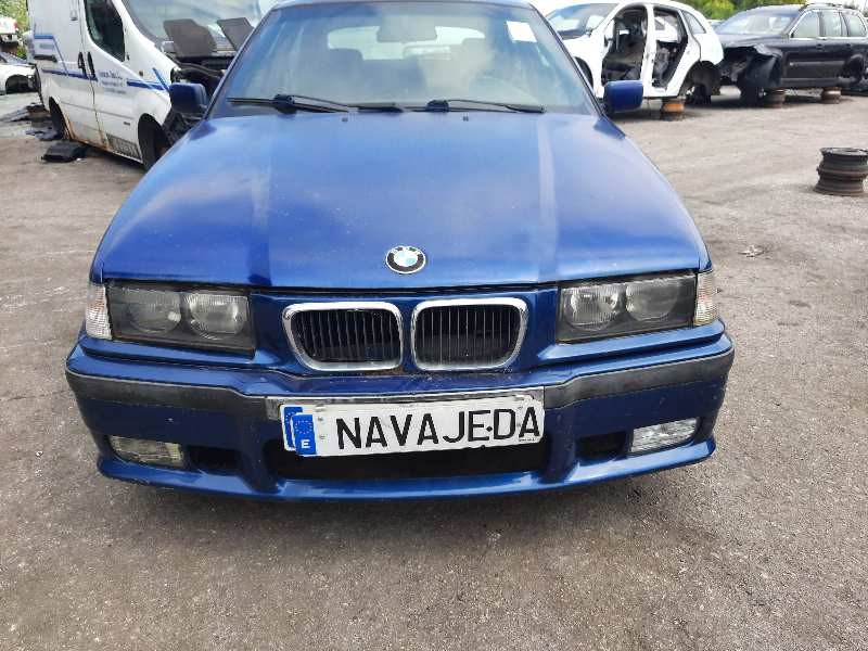 bmw serie 3 compacto (e36) del año 2003