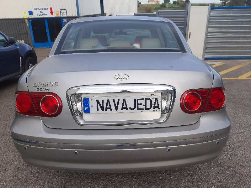 kia opirus del año 2004