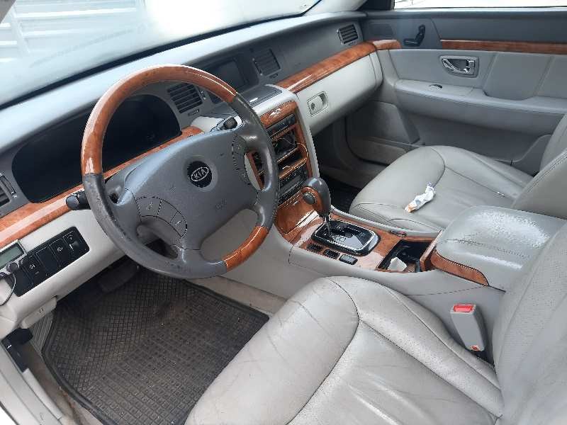 kia opirus del año 2004