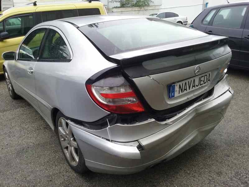 mercedes-benz clase c (w203) sportcoupe del año 2003