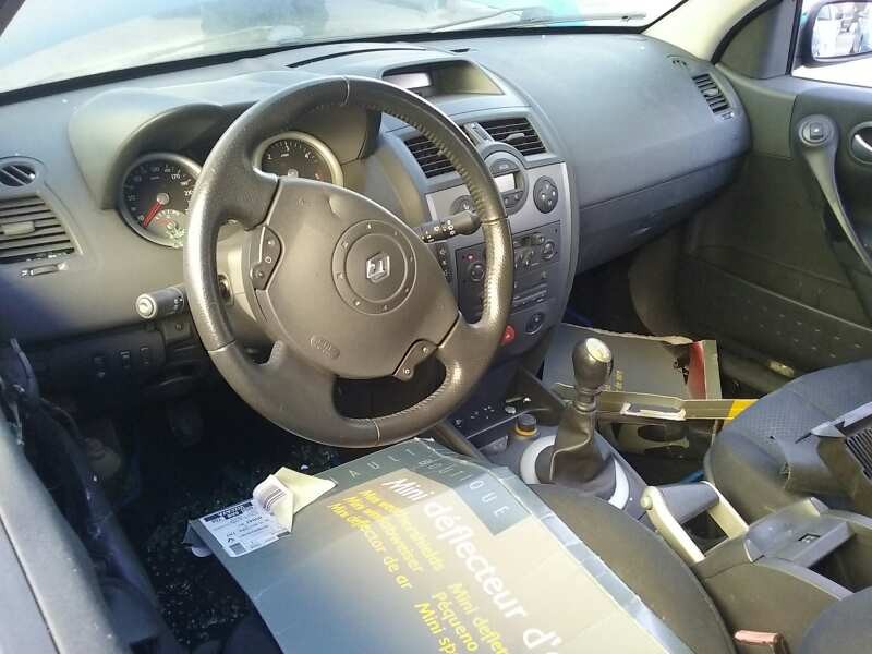 renault megane ii berlina 3p del año 2002