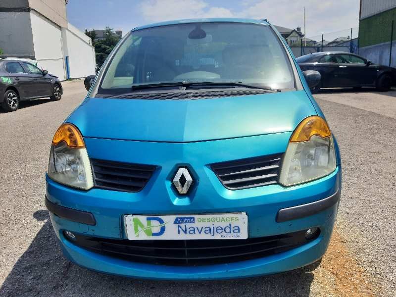 renault modus del año 2004