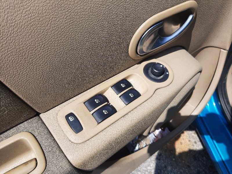 renault modus del año 2004