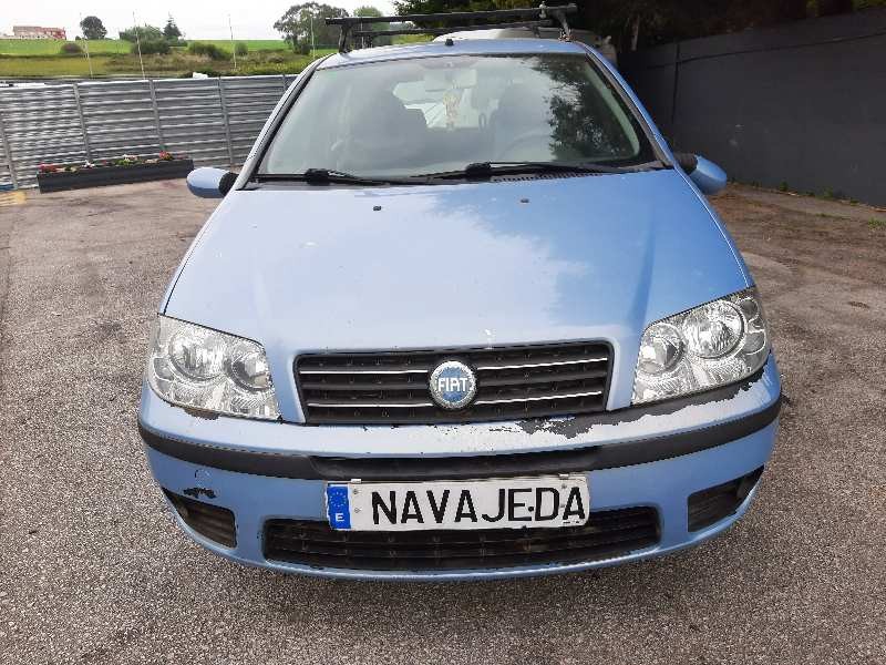 fiat punto berlina (188) del año 2005