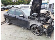 mercedes-benz clase c (w204) berlina del año 2007 2