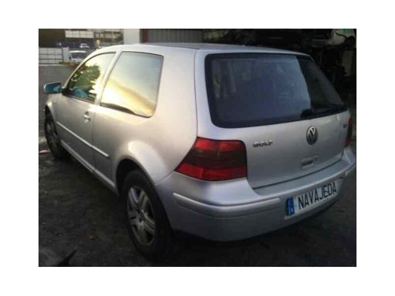 volkswagen golf iv berlina (1j1) del año 2001