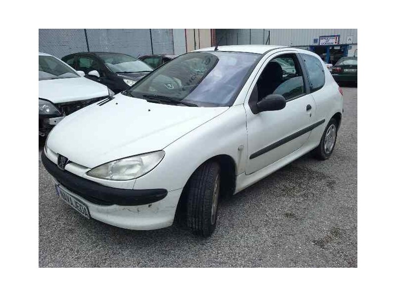 peugeot 206 berlina del año 1998