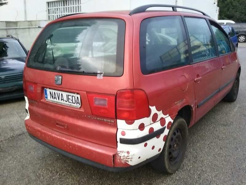 seat alhambra (7v9) del año 2001