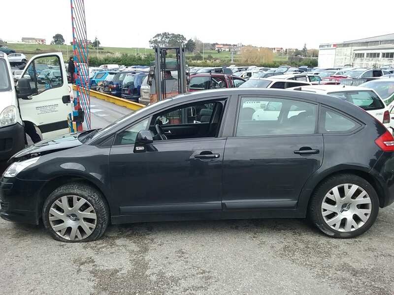 citroën c4 berlina del año 2006