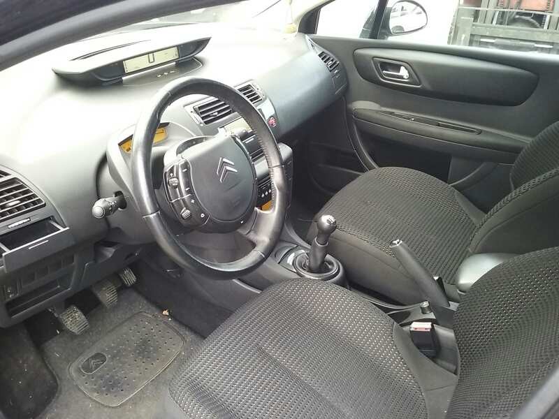 citroën c4 berlina del año 2006