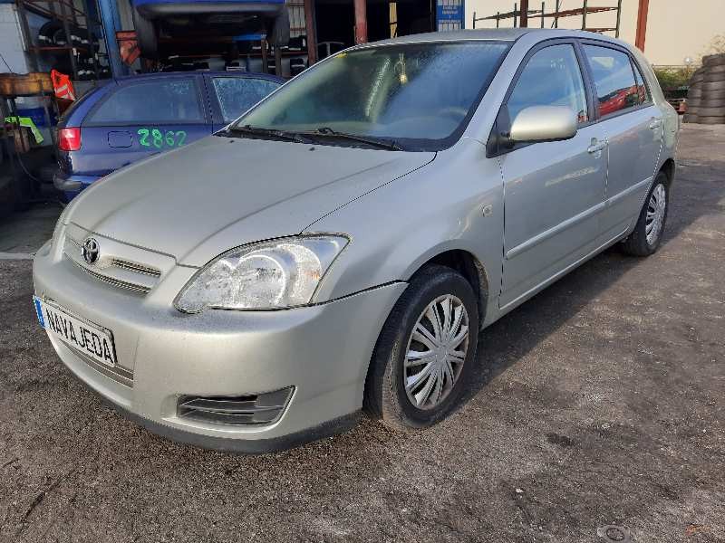 toyota corolla (e12) del año 2007