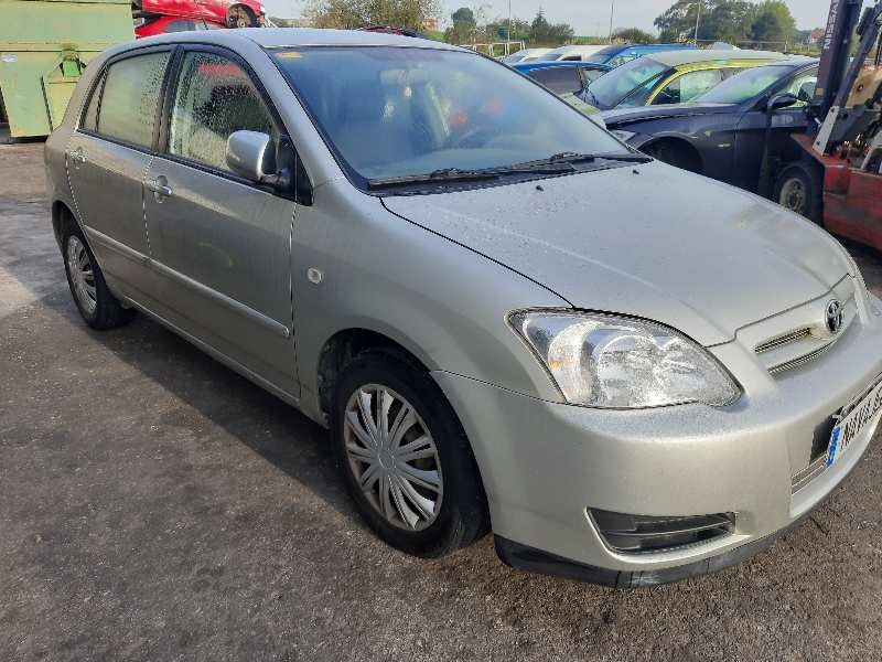 toyota corolla (e12) del año 2007