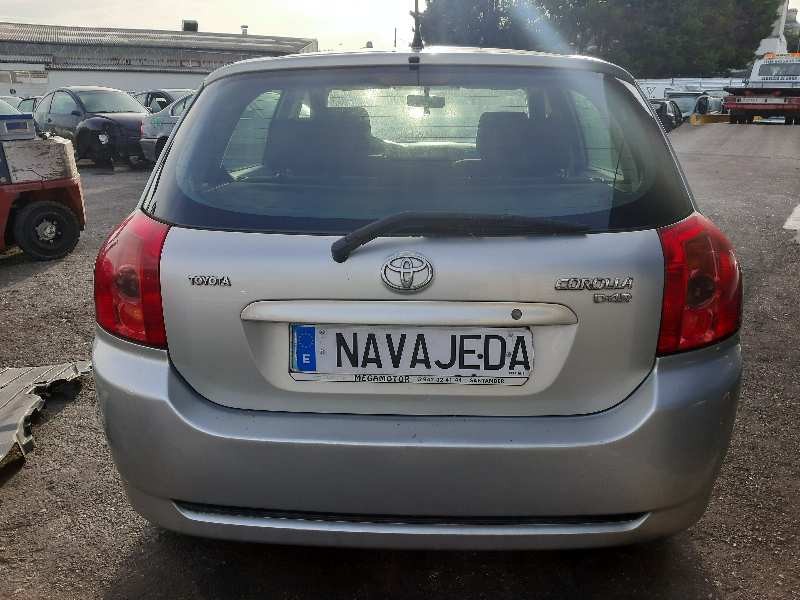 toyota corolla (e12) del año 2007