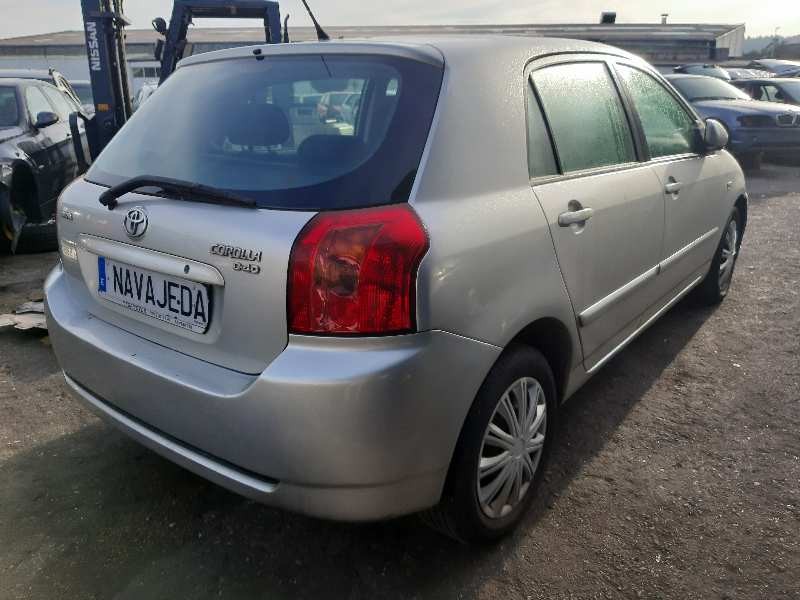 toyota corolla (e12) del año 2007