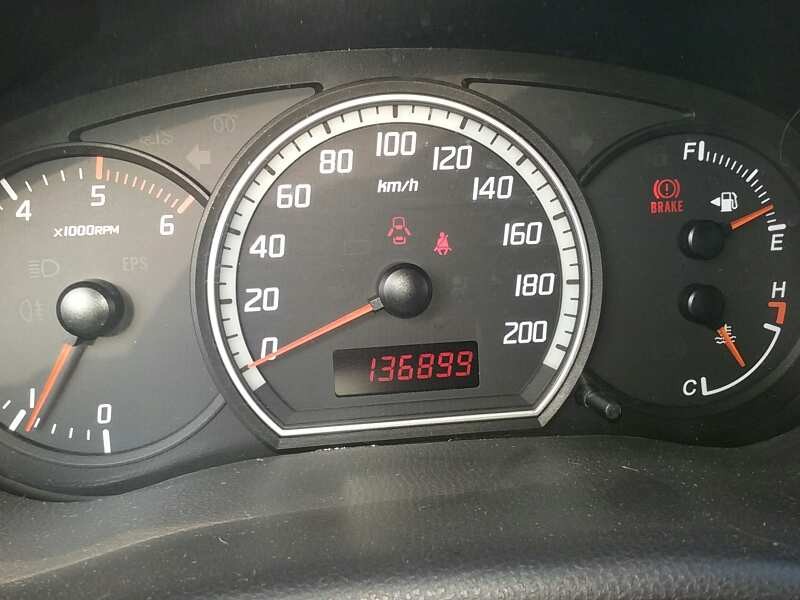 suzuki swift berlina (mz) del año 2005