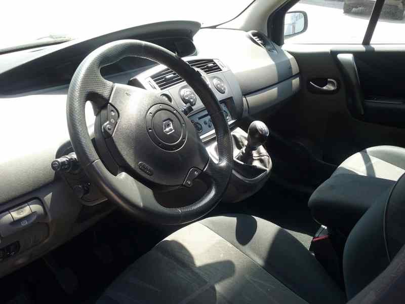 renault scenic ii del año 2005