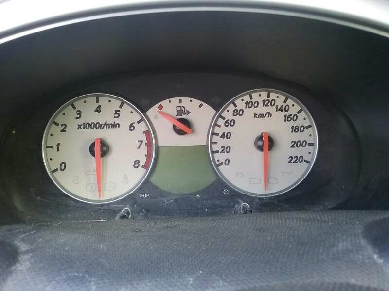 nissan micra c+c (ck12e) del año 2007