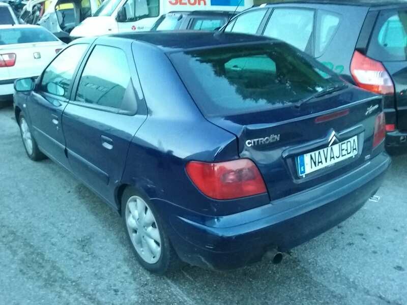 citroën xsara berlina del año 2001