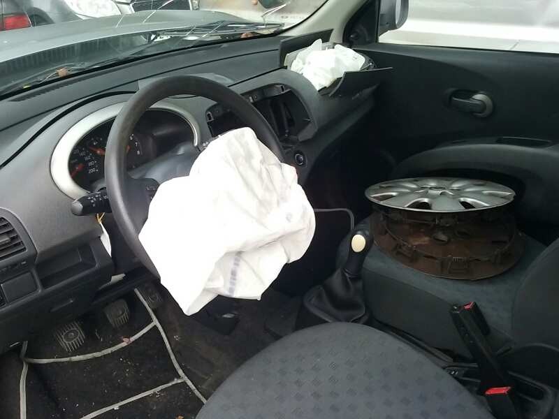 nissan micra (k12e) del año 2004