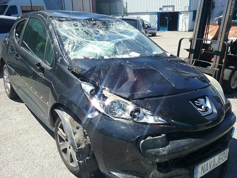 peugeot 207 del año 2006