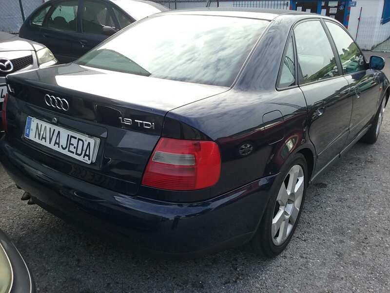 audi a4 berlina (b5) del año 2002