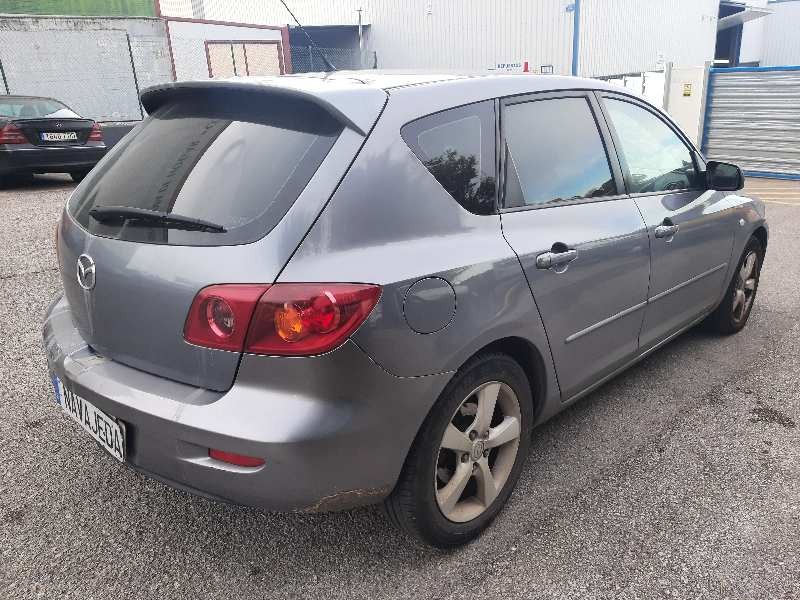 mazda 3 berlina (bk) del año 2004