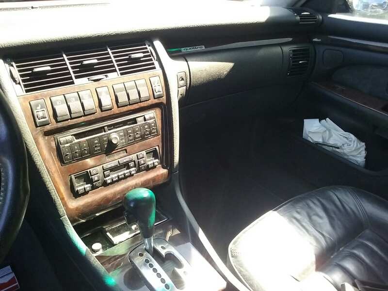 audi a8 (d2) del año 1998