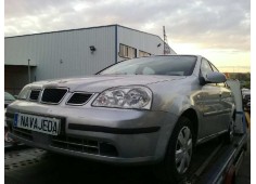 daewoo nubira berlina del año 2003