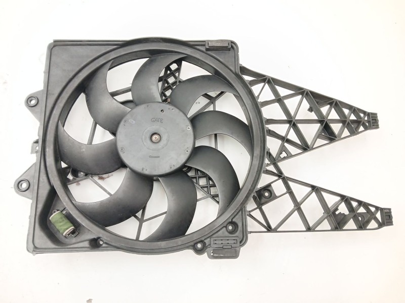 Recambio de electroventilador para fiat bravo ii (198_) 1.6 d multijet (198axh1b) referencia OEM IAM 882300200  51805133