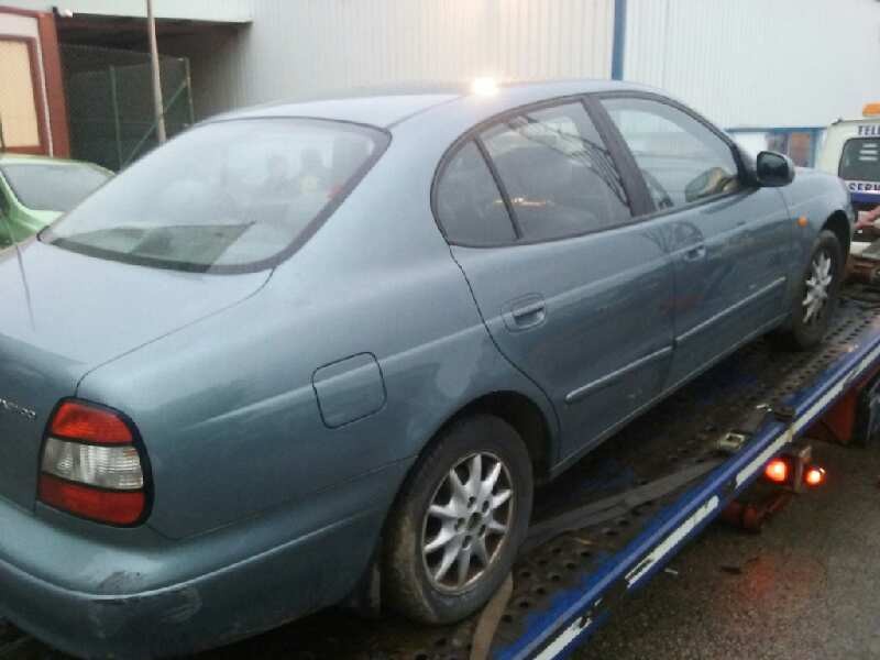 daewoo leganza del año 2000