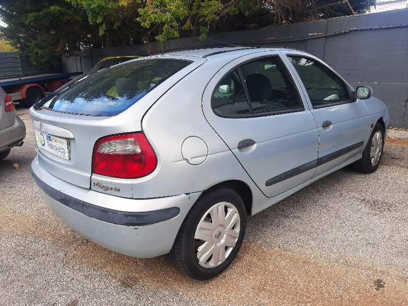 renault megane i fase 2 berlina (ba0) del año 2003