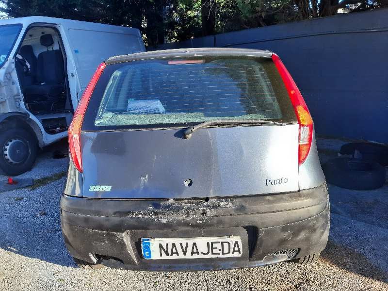 fiat punto berlina (188) del año 2002