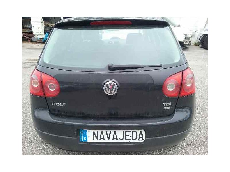 volkswagen golf v berlina (1k1) del año 2006