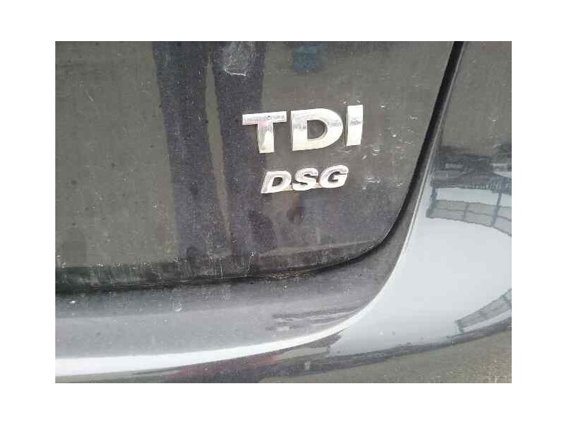 volkswagen golf v berlina (1k1) del año 2006