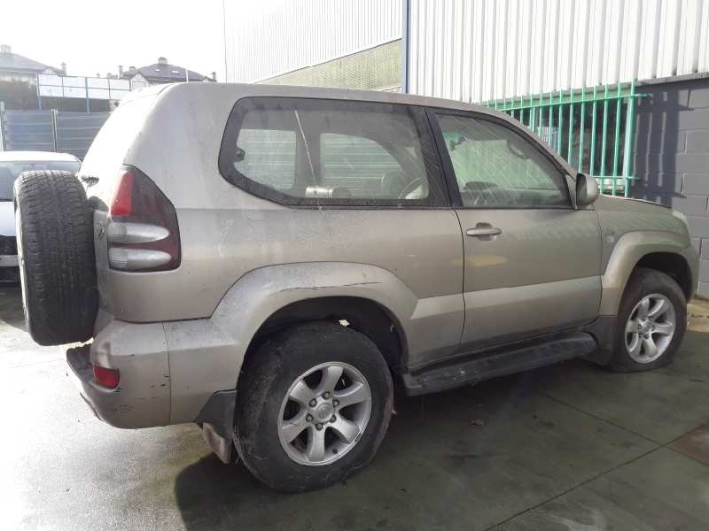 toyota land cruiser (j12) del año 2005
