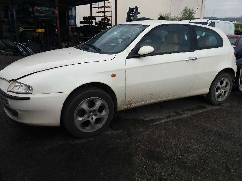 alfa romeo 147 (190) del año 2003