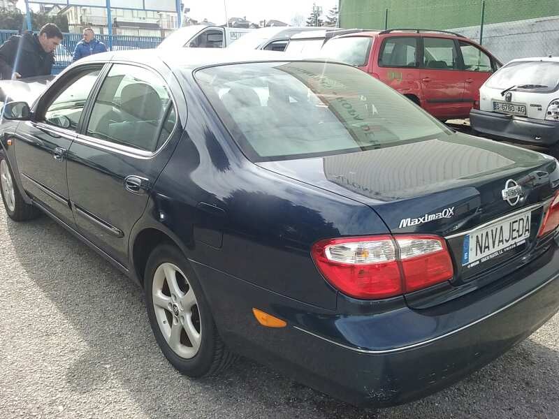 nissan maxima qx (ca33) del año 2001