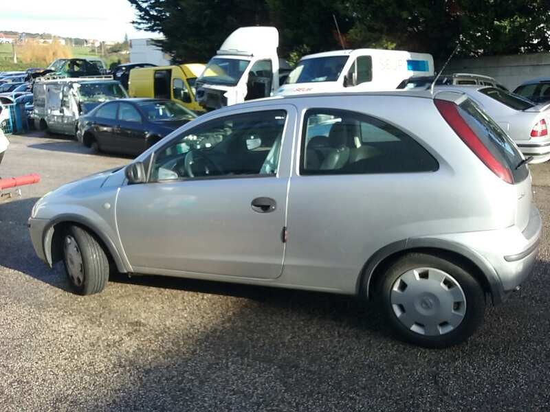 opel corsa c del año 2005