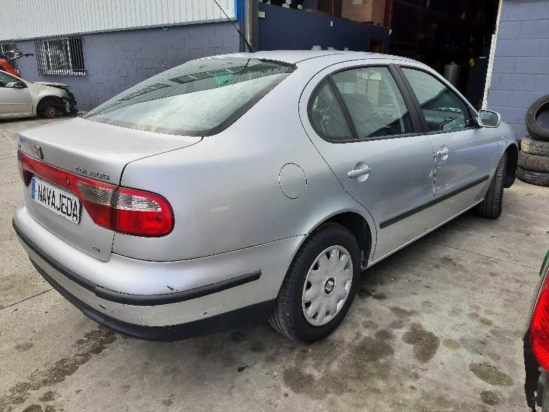 seat toledo (1m2) del año 2000