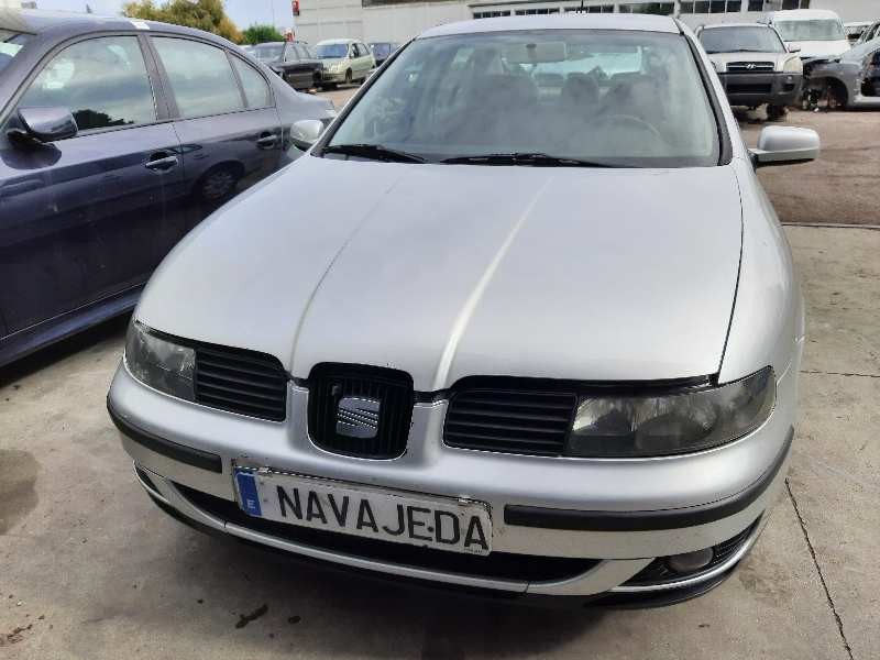 seat toledo (1m2) del año 2000