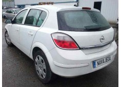 opel astra h berlina del año 2004 2
