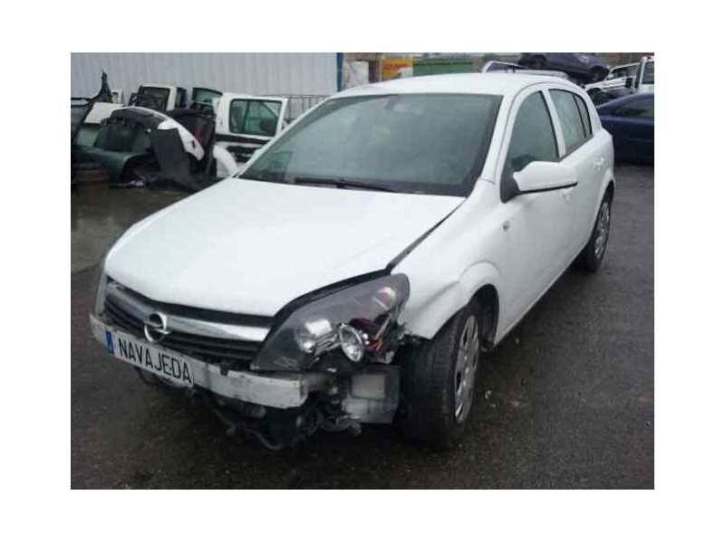 opel astra h berlina del año 2004