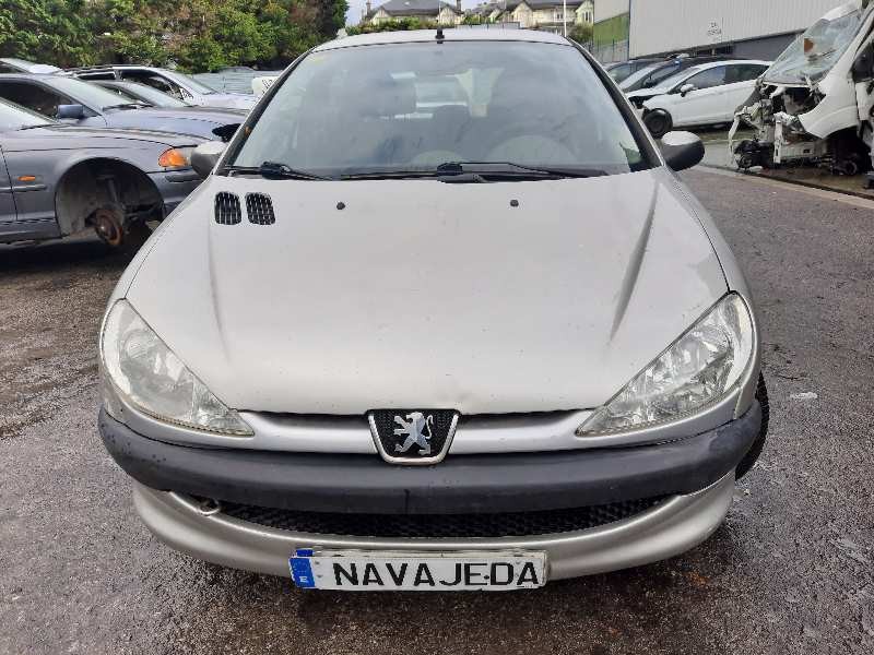 peugeot 206 berlina del año 2005