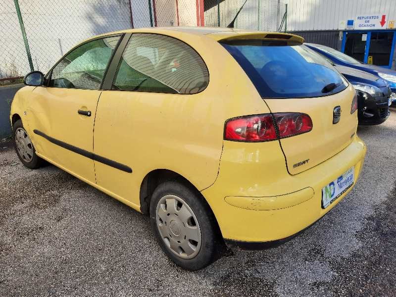 seat ibiza (6l1) del año 2004