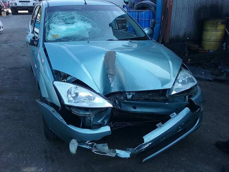 ford focus berlina (cak) del año 2001