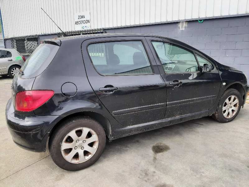 peugeot 307 berlina (s2) del año 2003