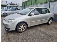 toyota corolla (e12) del año 2004 2
