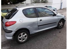 peugeot 206 berlina del año 2000 2