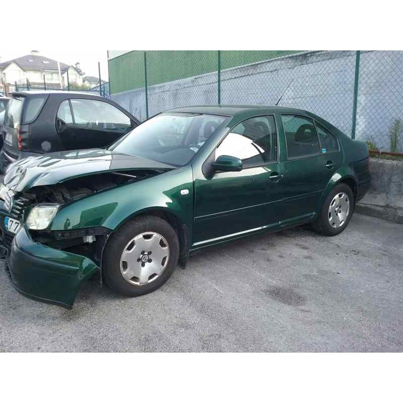 volkswagen bora berlina (1j2) del año 2002