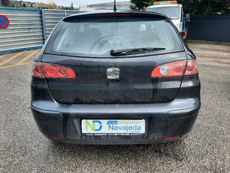 seat ibiza (6l1) del año 2003